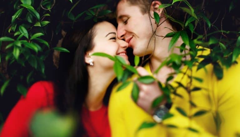 what you can learn from a first kiss