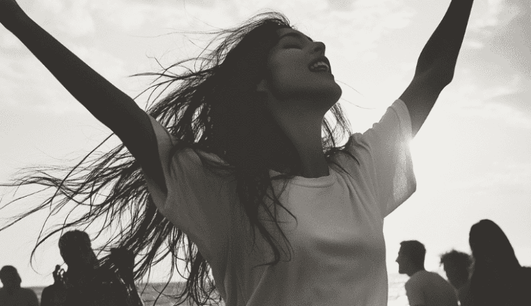 how to be comfortable in your own skin